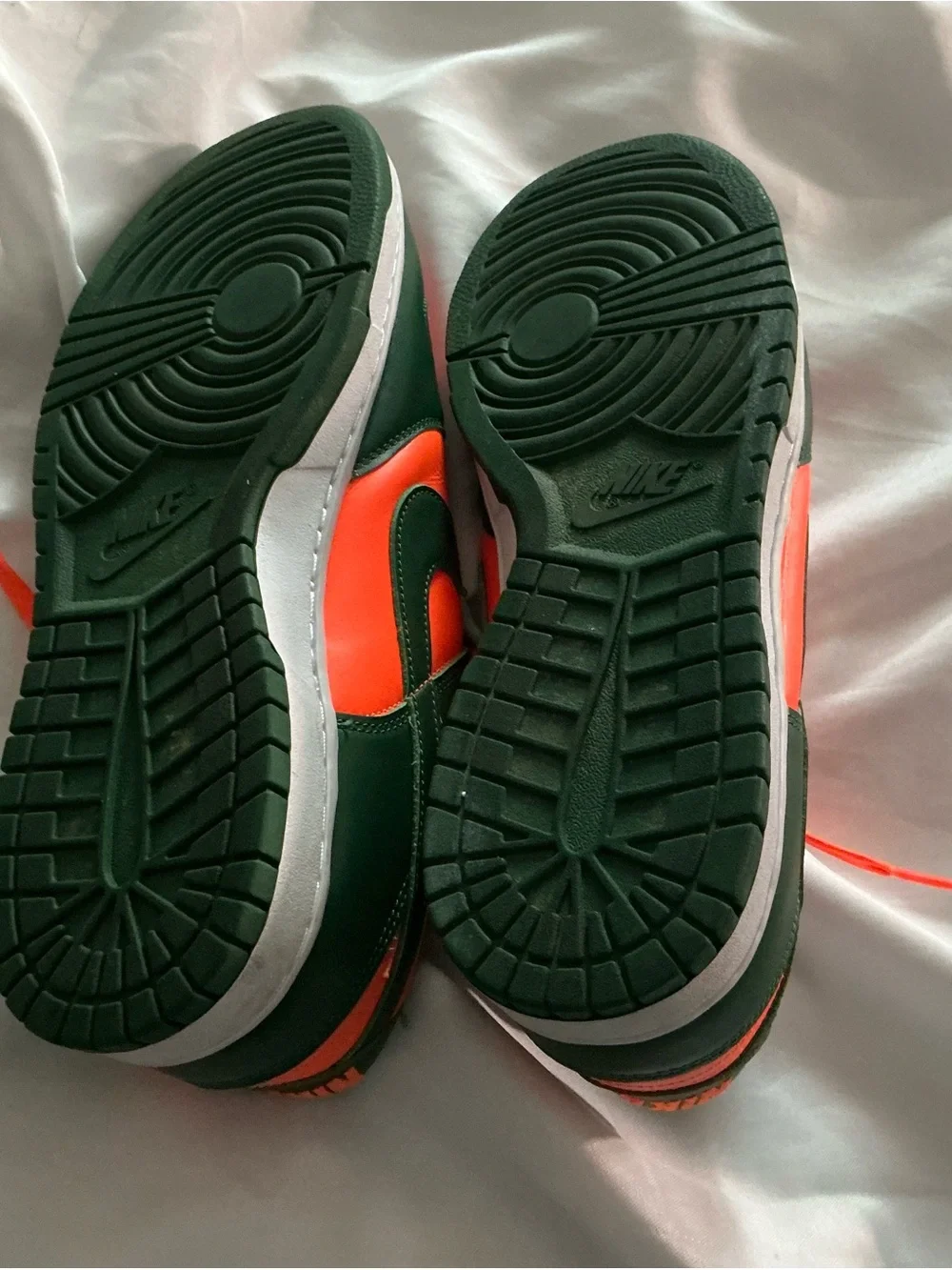 Nike Men’s Low-Top Sneakers in Bright Orange and Dark Green